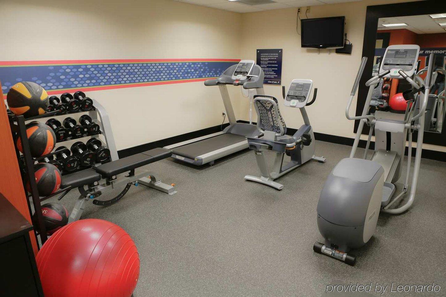Hampton Inn & Suites Greenfield Exteriör bild